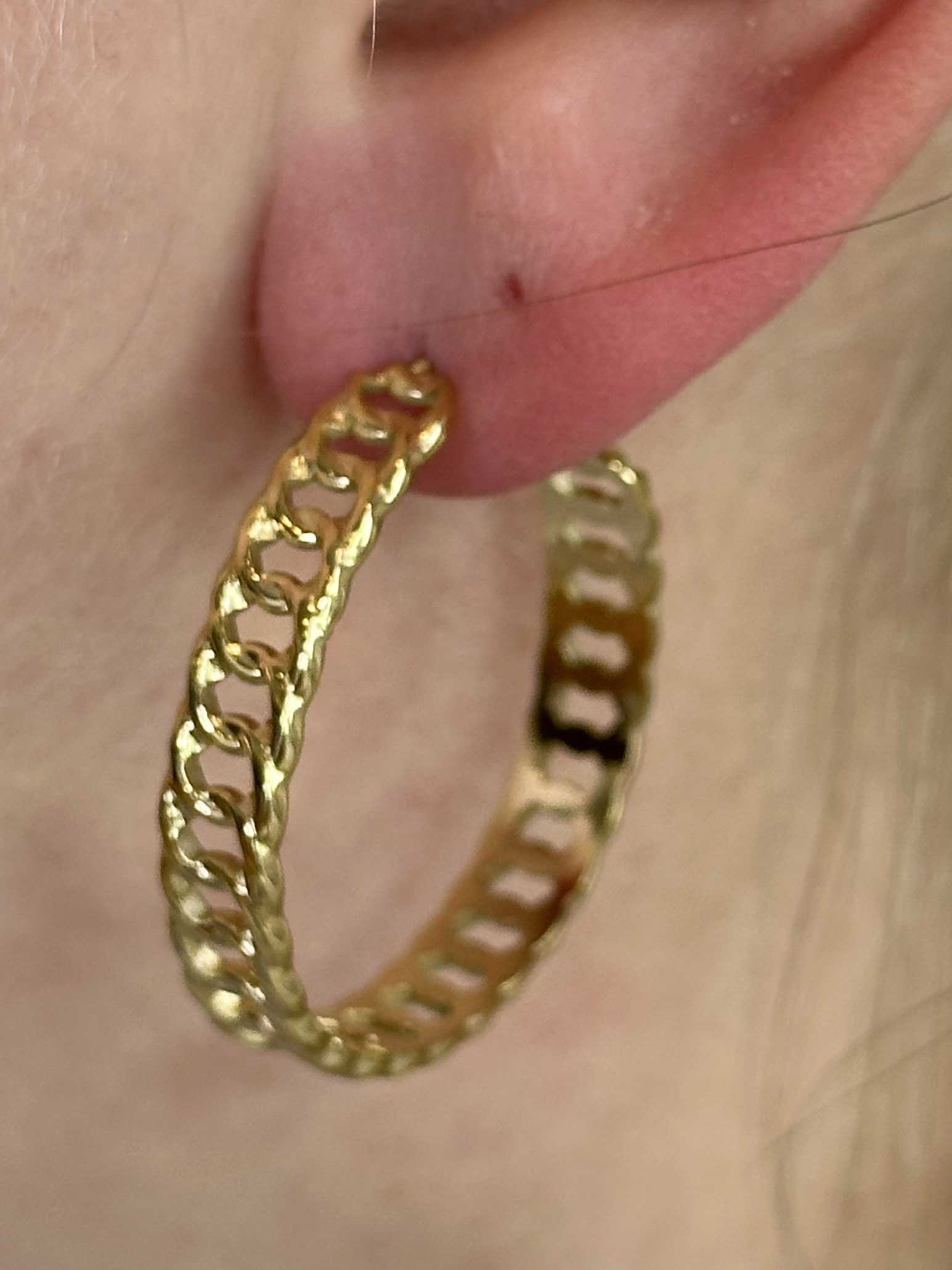 Asmira - Guldfarvet panzer hoops